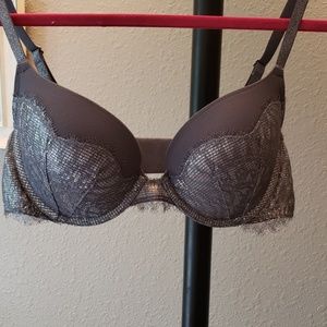 Gray/silver VS bra